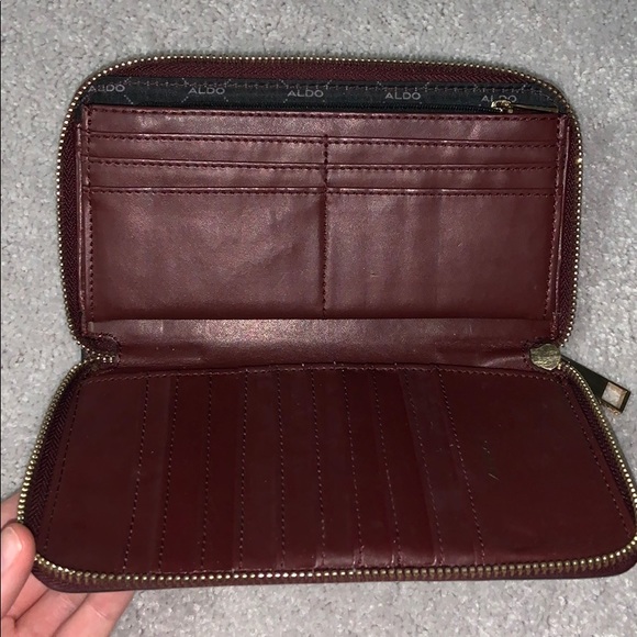 wallet - Picture 2 of 2